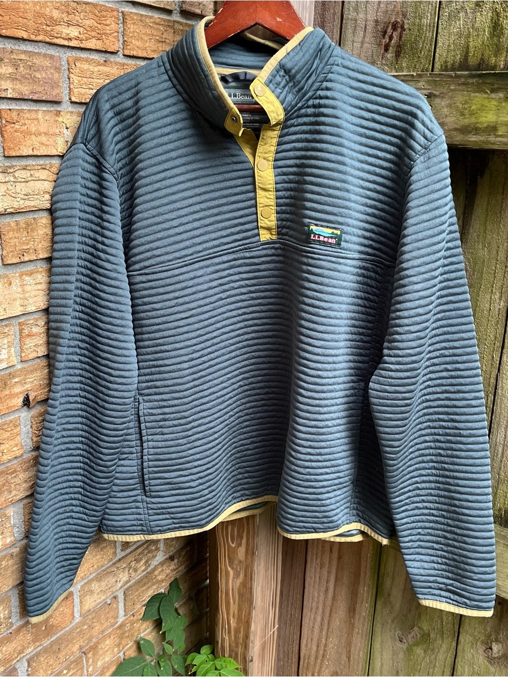 L.L. Bean Men's Airlight Knit Pullover - Blue/Gray with Yellow Trim
